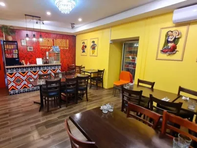 restaurant image